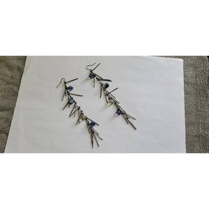 Avon Vintage Black and blue pearl earrings